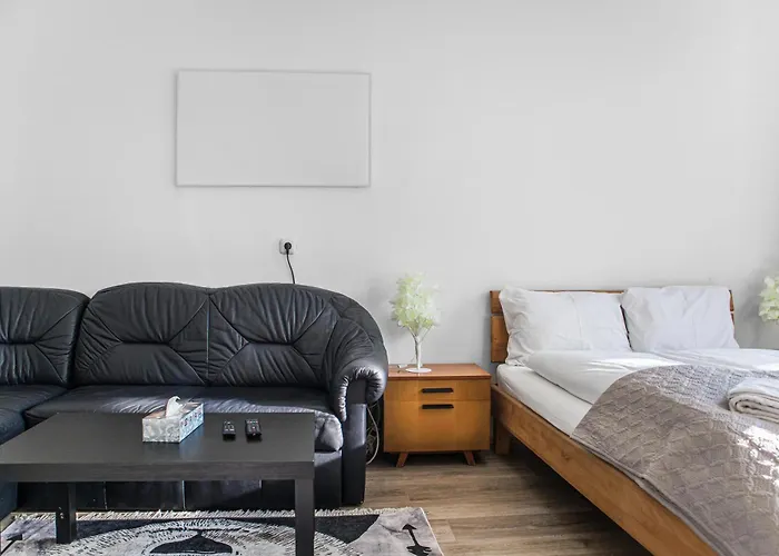 Comfortable 1br Near Danube With Garden Long